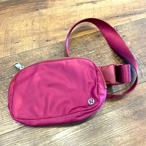 Lululemon Fanny pack. Small. Like new